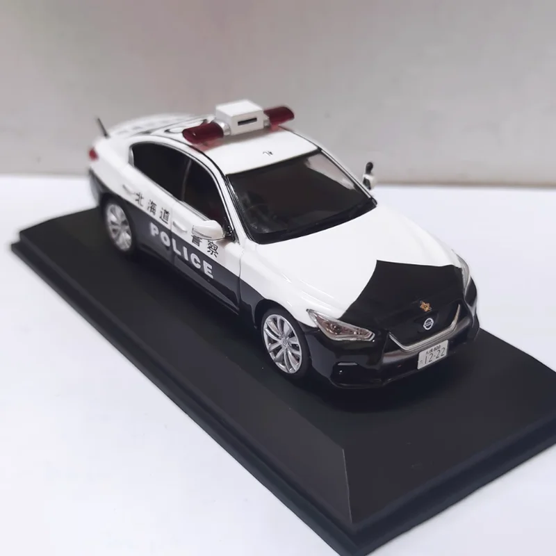 Nissan Skyline GT V37 Police Model 1:43 Scale 3 Nissan Skyline GT V37 Police Model 1:43 Scale - Image 3