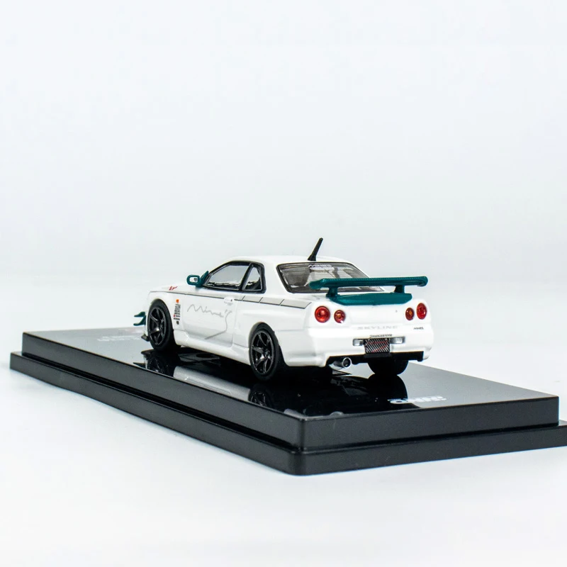 Nissan GT-R R34 V-SPEC Diecast Model - 1:64 Scale 5 Nissan GT-R R34 V-SPEC Diecast Model - 1:64 Scale - Image 5