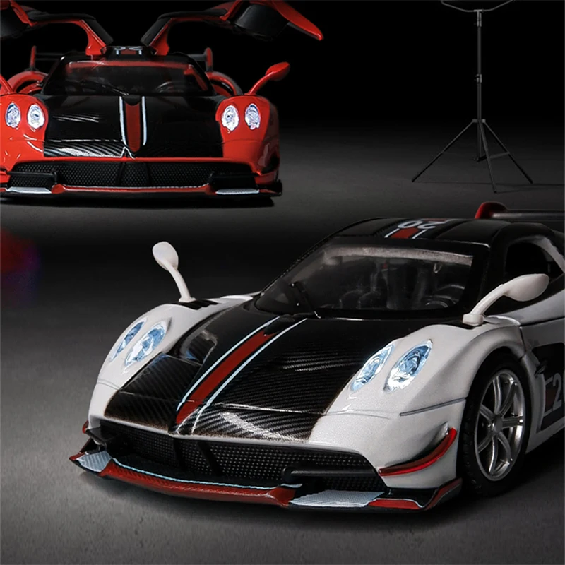 1:32 Pagani Huayra BC Diecast Model 4 1:32 Pagani Huayra BC Diecast Model - Image 4