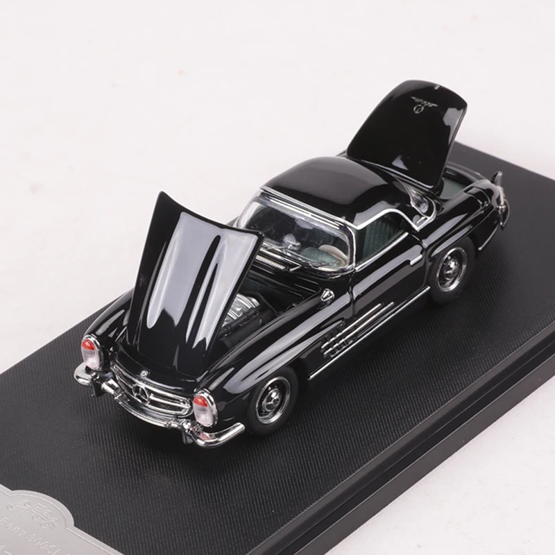 Vintage Mercedes-Benz 300SL W198 Diecast Model 1:64 scale 18 Vintage Mercedes-Benz 300SL W198 Diecast Model 1:64 scale - Image 18