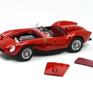 Vintage 1/64 Scale Racing Car Model 8 S5b3de17a043043049de7e6c97fc79c12r