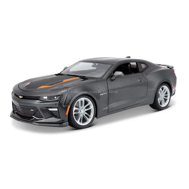 2017 Chevrolet Camaro SS 1:18 Diecast Model 5 2017 Chevrolet Camaro SS 1:18 Diecast Model - Image 5