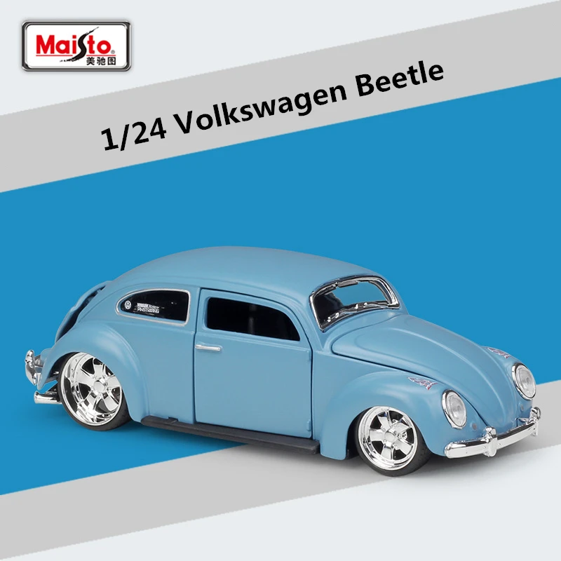 Light Blue 1:24 Diecast Volkswagen Beetle Model 3 Light Blue 1:24 Diecast Volkswagen Beetle Model - Image 3