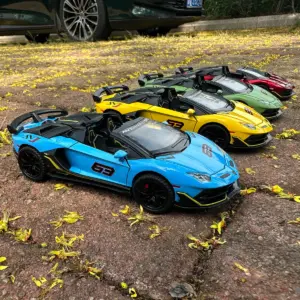 Yellow Lamborghini Aventador SVJ63 Diecast Model 11 S5dde37c6e3604a9c9ae87ac5426cae813
