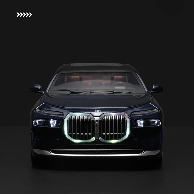 1:24 BMW 7 Series i7 G70 Diecast Model 6 1:24 BMW 7 Series i7 G70 Diecast Model - Image 6