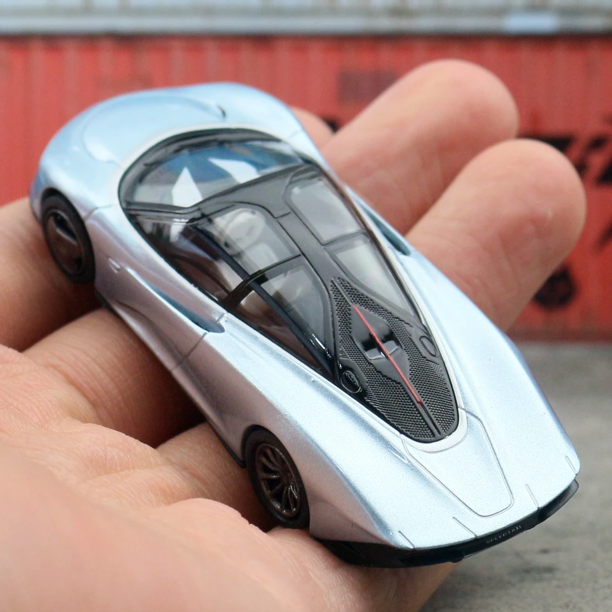 McLaren Speedtail Diecast Model 1:64 Scale 4 McLaren Speedtail Diecast Model 1:64 Scale - Image 4