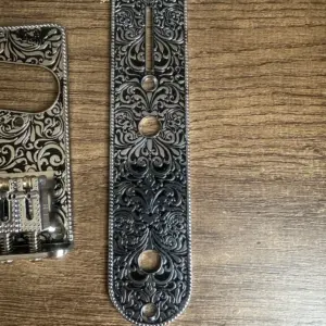 Decorative Alloy Guitar Bridge Set with Floral Design 9 S60ea31c35944457698dc62febc63f1a6W