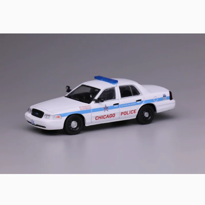 1:64 Scale Alloy Police Car Model for Collectors 4 1:64 Scale Alloy Police Car Model for Collectors - Image 4