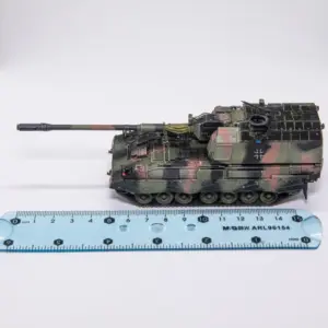1/72 PZH2000 German Military Tank Model 11 S654bd62766314e5e85c129e0dc9037a7g