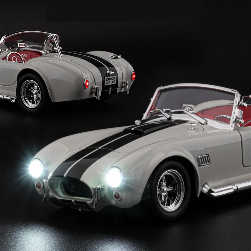 Blue Shelby Cobra 427 S/C Diecast Model 3 Blue Shelby Cobra 427 S/C Diecast Model - Image 3