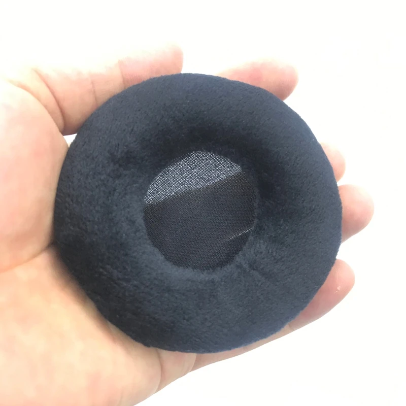 Black Velvet Ear Cushions for Headphones 2 Black Velvet Ear Cushions for Headphones - Image 2
