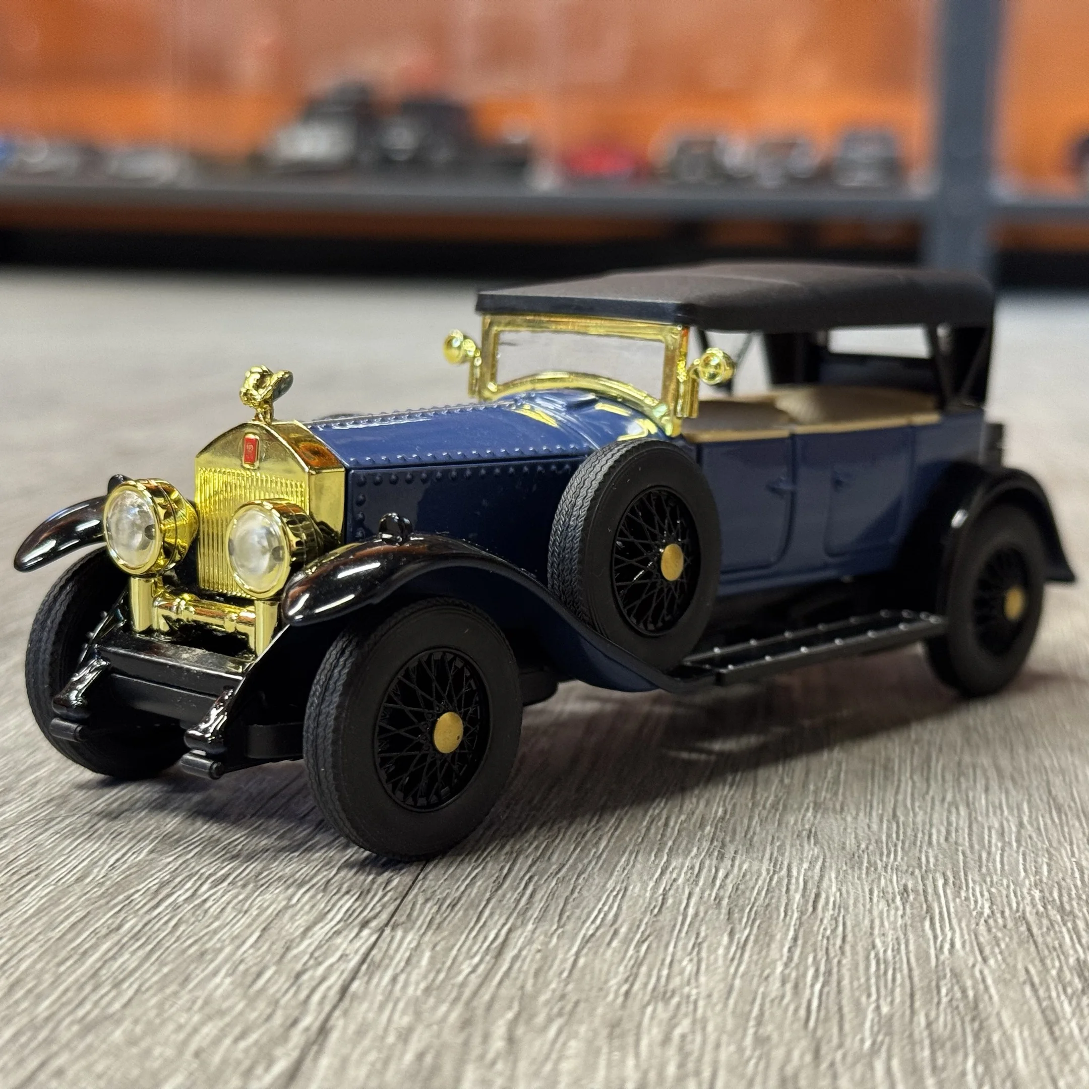 1:32 Mercedes-Benz Phantom I Diecast Model 2 1:32 Mercedes-Benz Phantom I Diecast Model - Image 2