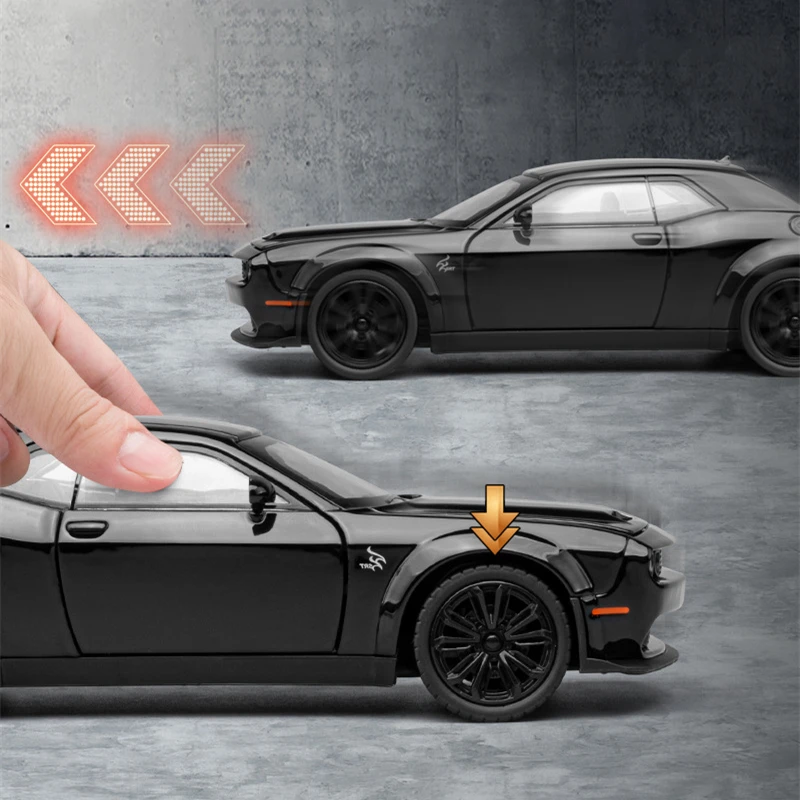 Dodge Challenger SRT Hellcat 1:24 Model Black 6 Dodge Challenger SRT Hellcat 1:24 Model Black - Image 6