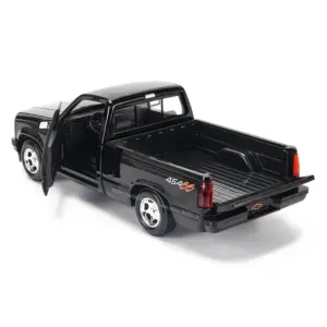 1993 Chevrolet 454 SS Pickup Diecast Model in 1:24 Scale 13 S7068dbf94a5441a68603f50bb270a385S