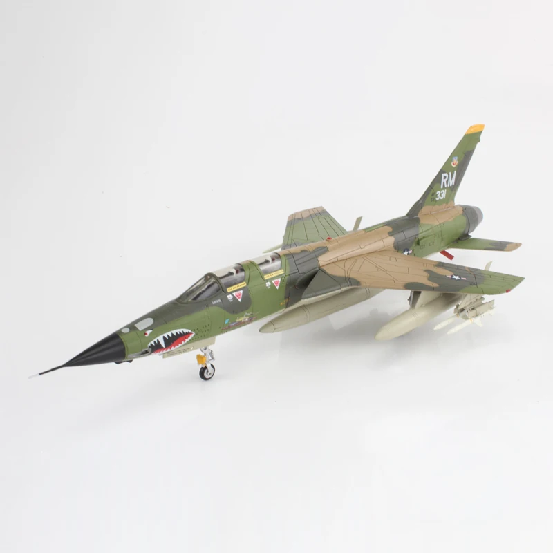 F-105F 1:72 Diecast Fighter Model 1 F-105F 1:72 Diecast Fighter Model