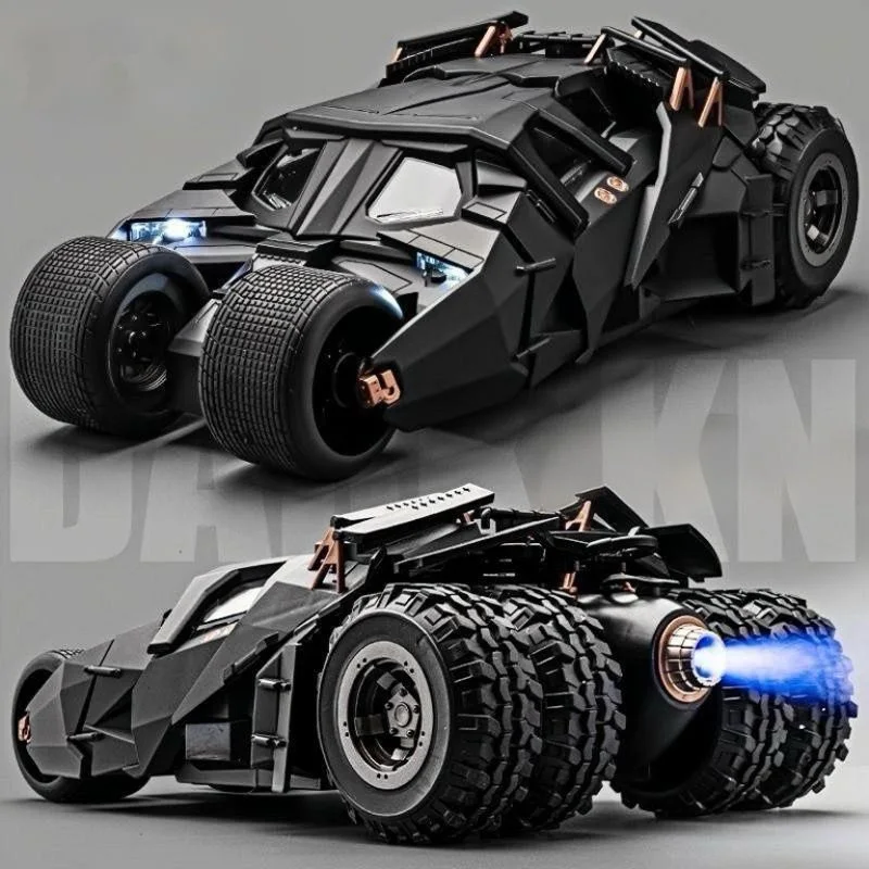 1/24 Batmobile Diecast Model in Black 8 1/24 Batmobile Diecast Model in Black - Image 8