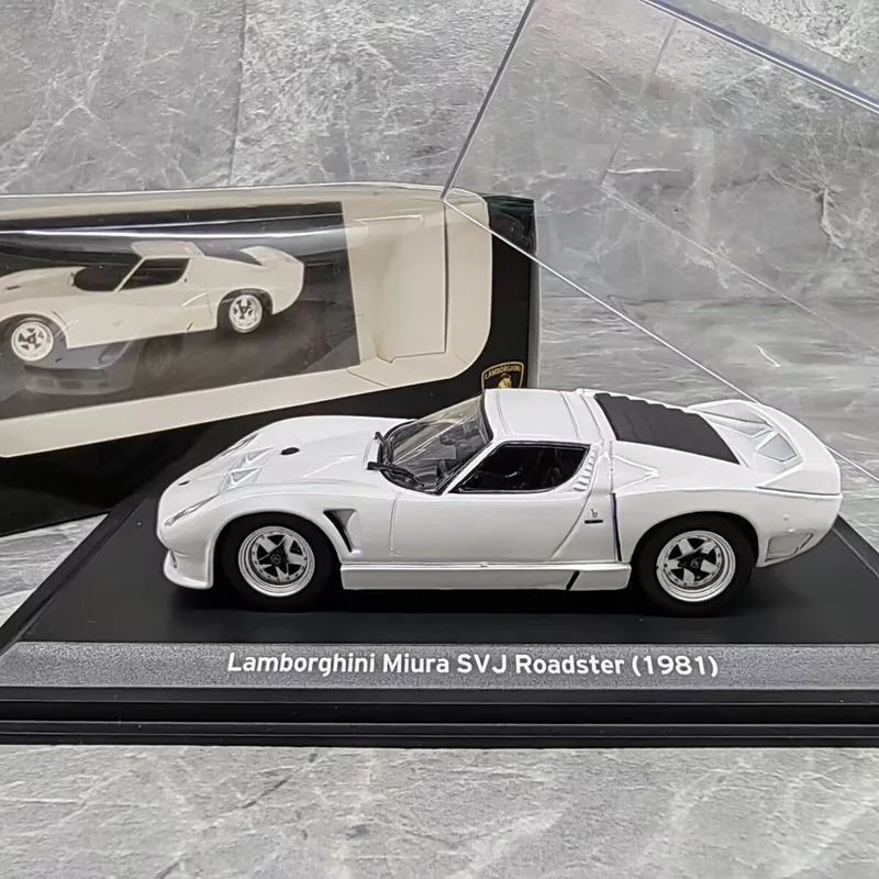 1:43 Lamborghini Miura SVJ Diecast Model 4 1:43 Lamborghini Miura SVJ Diecast Model - Image 4