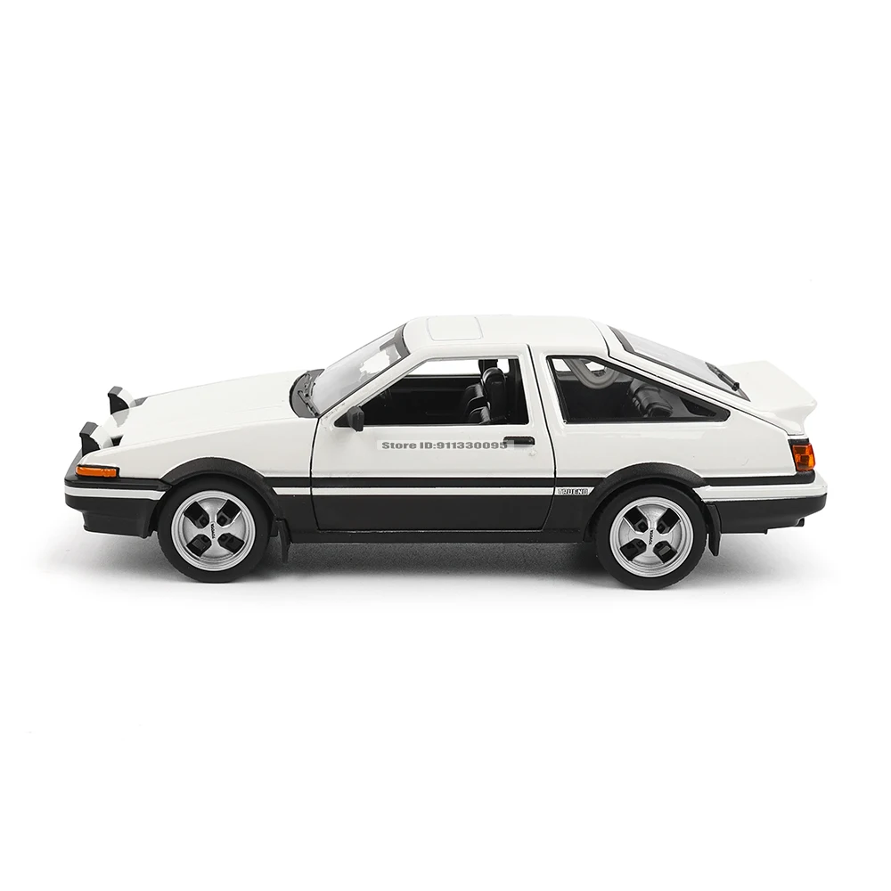 Toyota AE86 Trueno 1:24 Diecast Model Car 5 Toyota AE86 Trueno 1:24 Diecast Model Car - Image 5