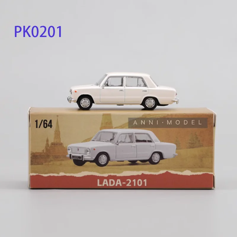 Vintage Car Diecast Model Collection 1/64 Scale 8 Vintage Car Diecast Model Collection 1/64 Scale - Image 8