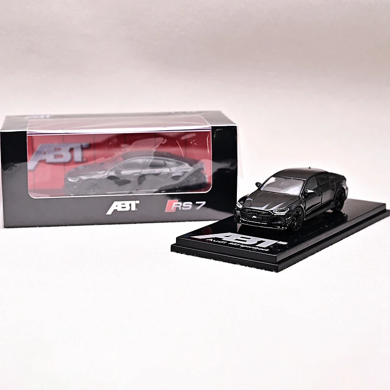 Diecast 1/64 Scale Audi RS7 Avant Collection 10 Diecast 1/64 Scale Audi RS7 Avant Collection - Image 10