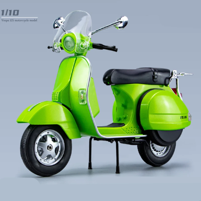 Vintage Vespa 125 Diecast Model 1/10 Scale 10 Vintage Vespa 125 Diecast Model 1/10 Scale - Image 10