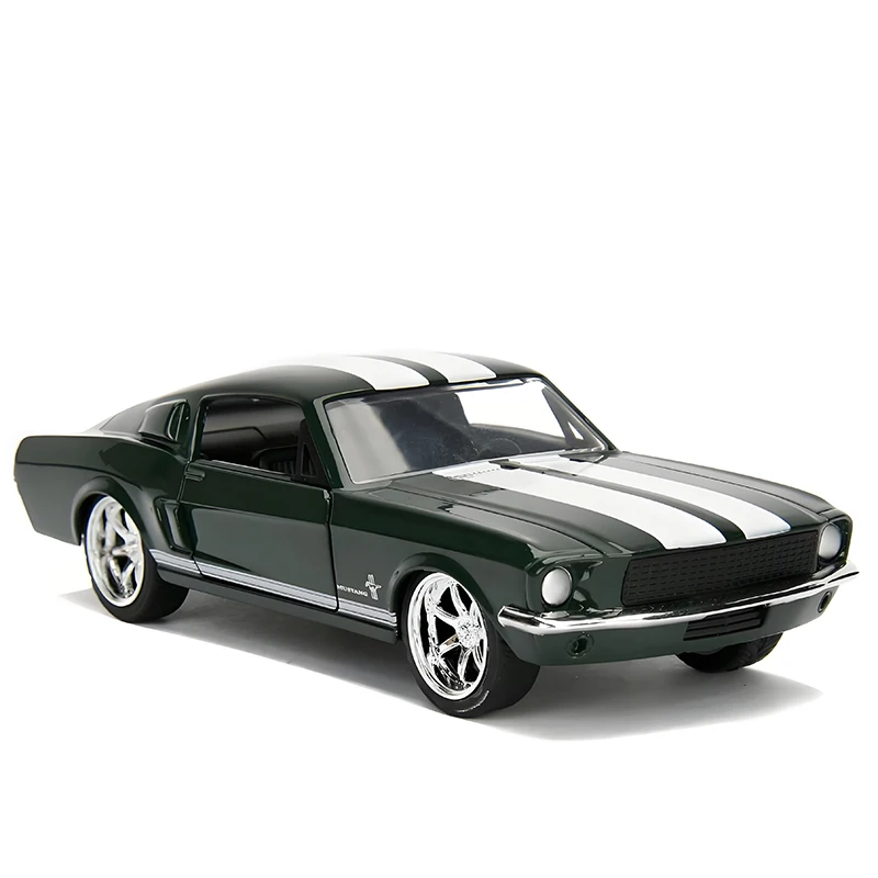 1:32 Scale Ford Mustang Diecast Model 3 1:32 Scale Ford Mustang Diecast Model - Image 3