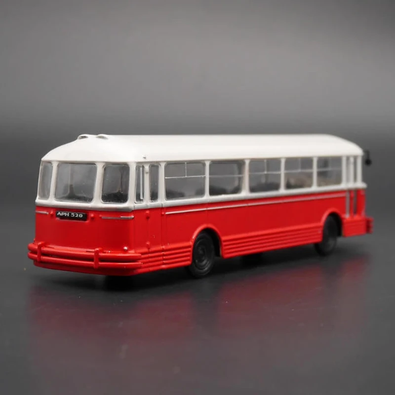 IXO 1:72 CHAUSSON APH 520 Diecast Model Bus 3 IXO 1:72 CHAUSSON APH 520 Diecast Model Bus - Image 3