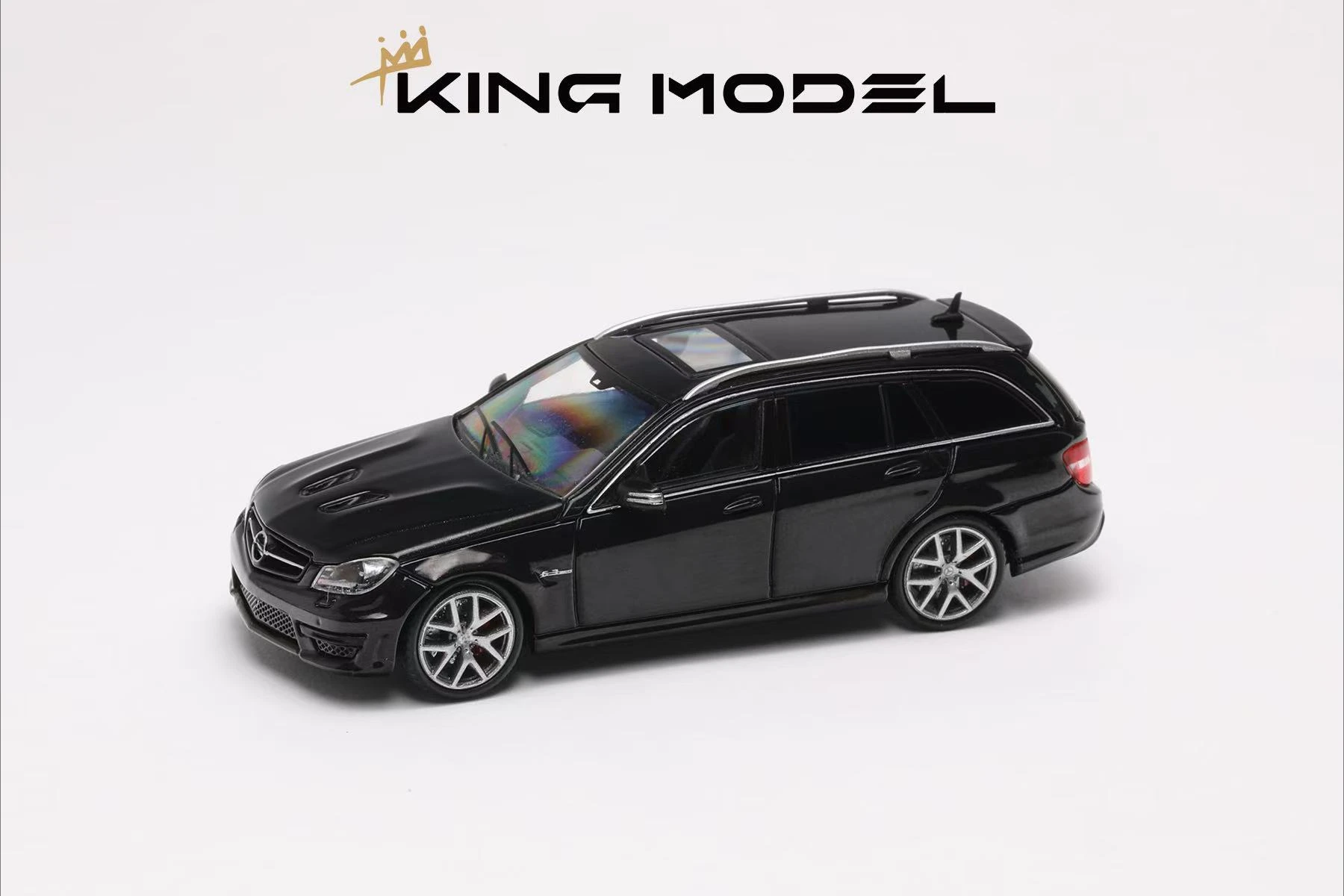 Mercedes-Benz C 63 Wagon Diecast Model 1:64 Scale 3 Mercedes-Benz C 63 Wagon Diecast Model 1:64 Scale - Image 3