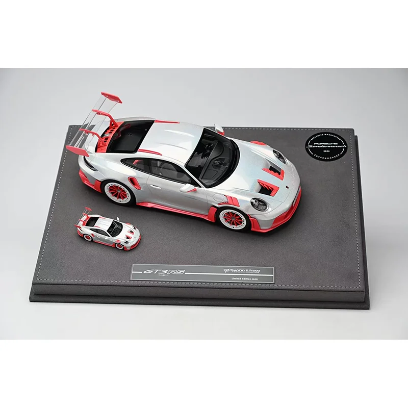 Porsche 911 GT3 RS Resin Miniature Set 6 Porsche 911 GT3 RS Resin Miniature Set - Image 6