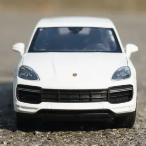 1:24 Porsche Cayenne Turbo Diecast Model 10 S820407b69763484b90717f312d575596y 1