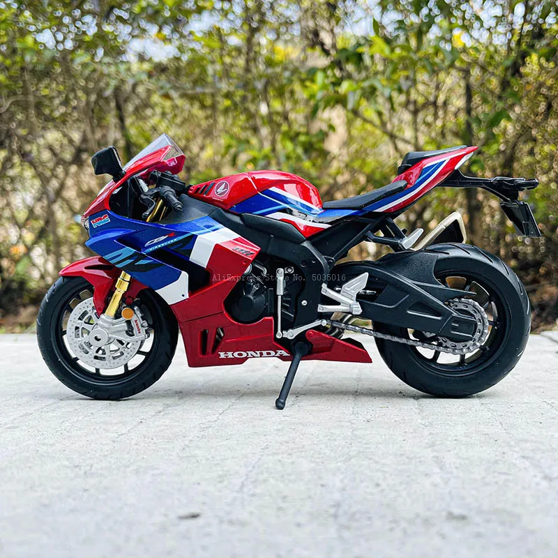 Maisto Honda CBR1000 RR-R Fireblade SP Model 2 Maisto Honda CBR1000 RR-R Fireblade SP Model - Image 2