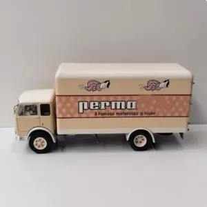 Vintage 1/43 Scale Delivery Truck Model 8 S84cdf416fa4141dd853f4389e01c86bdx