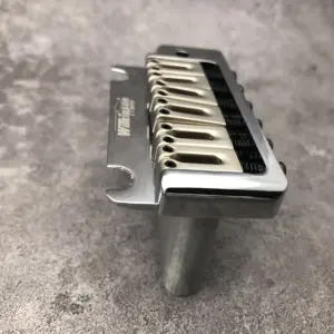 Wilkinson WOV08 ST Tremolo Bridge for Stratocaster 10 S85797a20ddc047ec9a7eee3e553f8c9eJ 1
