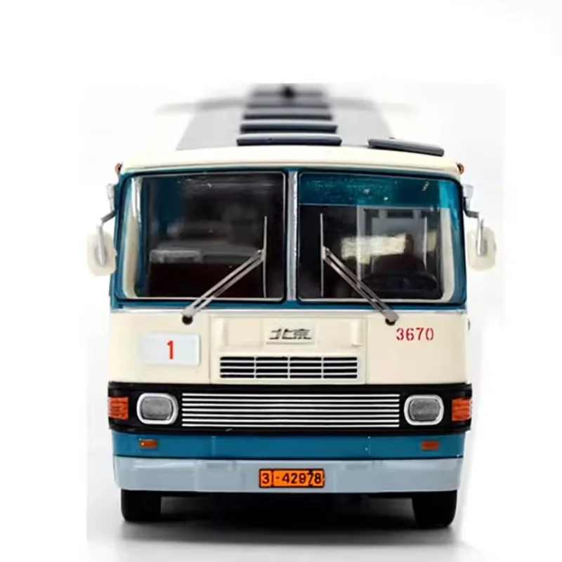 Beijing Bus Diecast Model 1/64 Scale 5 Beijing Bus Diecast Model 1/64 Scale - Image 5