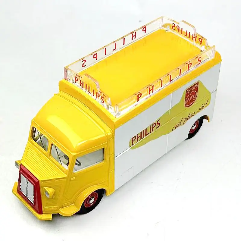 1:43 Vintage Citroen Van Miniature Model 5 1:43 Vintage Citroen Van Miniature Model - Image 5