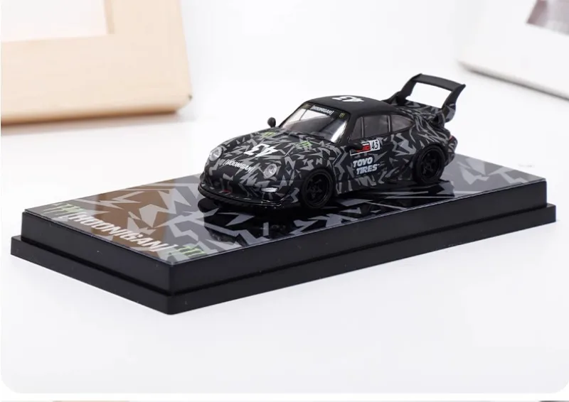 Flame Diecast 1/64 Scale Porsche Model Set 2 Flame Diecast 1/64 Scale Porsche Model Set - Image 2