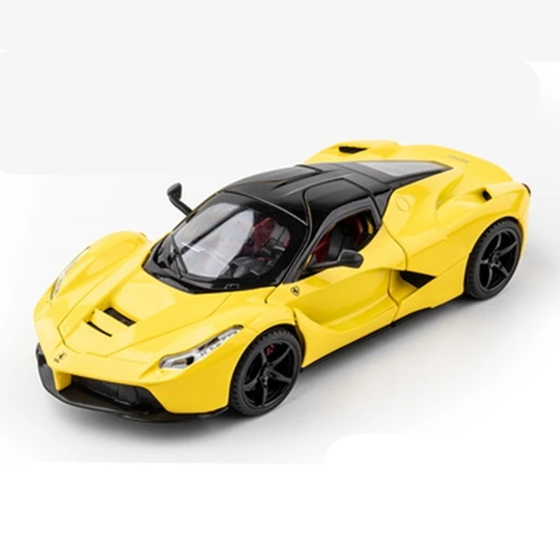 Ferrari LaFerrari FXXK 1:24 Diecast Model 10 Ferrari LaFerrari FXXK 1:24 Diecast Model - Image 10