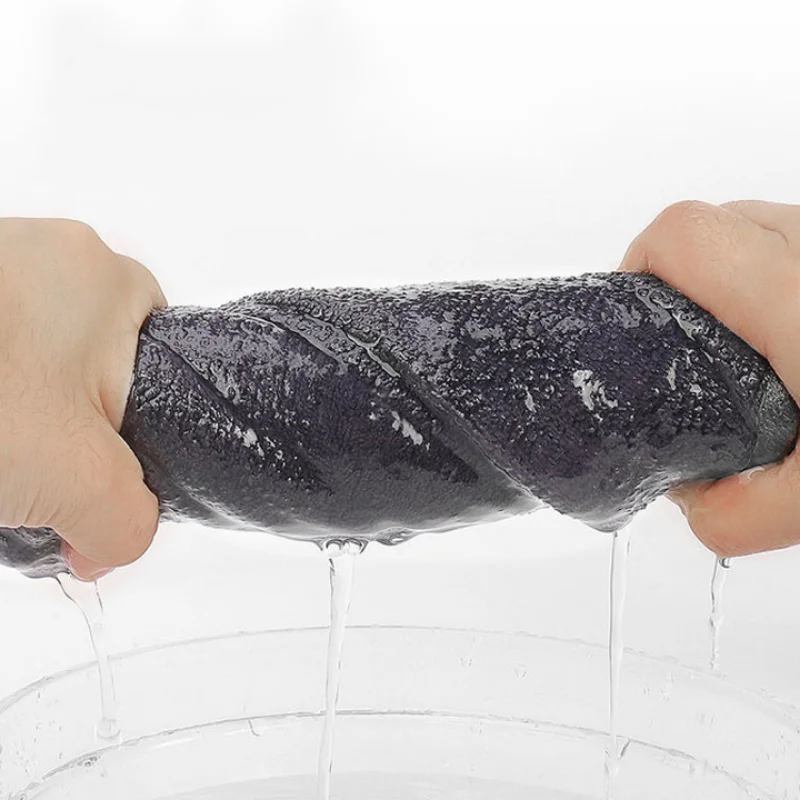 Microfiber Car Wash and Drying Towel 30x60cm 3 Microfiber Car Wash and Drying Towel 30x60cm - Image 3