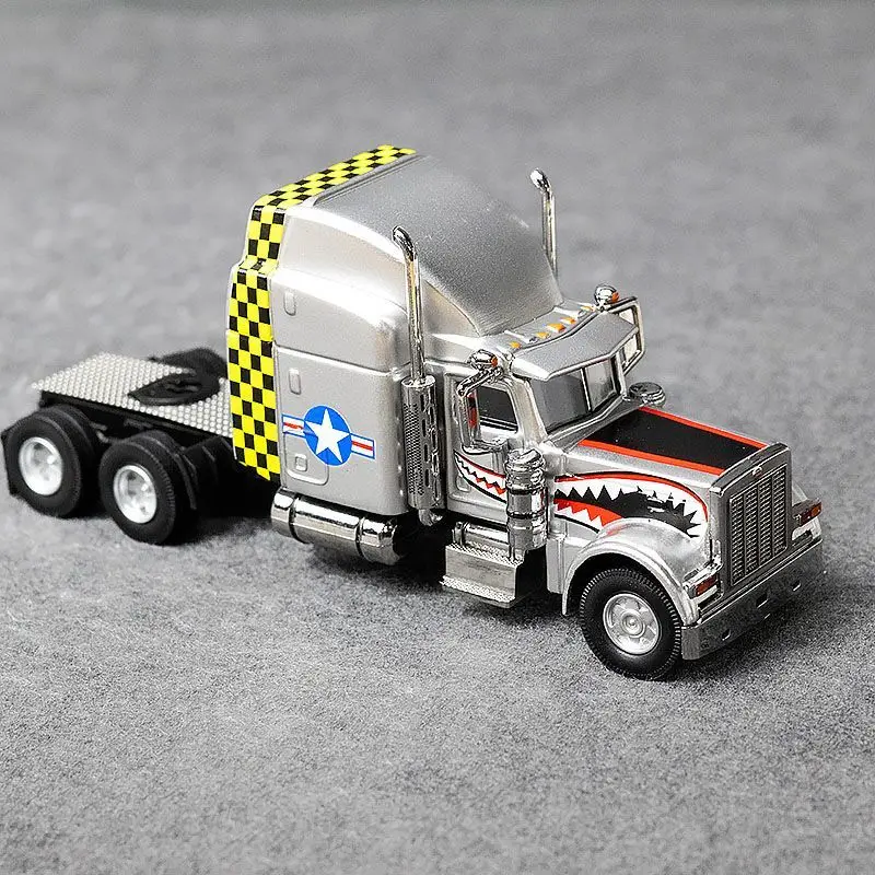 Peterbilt 1/64 Scale Diecast Racing Truck 6 Peterbilt 1/64 Scale Diecast Racing Truck - Image 6