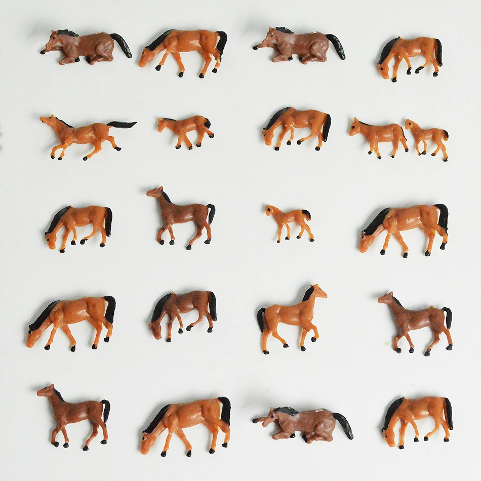 Set of 12 Realistic Horse Models in 1:87 Scale 2 Set of 12 Realistic Horse Models in 1:87 Scale - Image 2