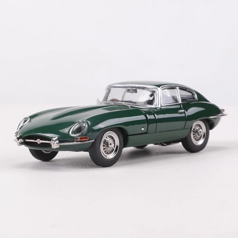 1961 Jaguar E-TYPE Diecast Model Car 9 1961 Jaguar E-TYPE Diecast Model Car - Image 9