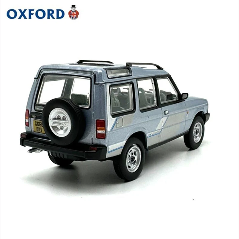 Blue Discovery 1 SUV Miniature - 1:43 Scale 5 Blue Discovery 1 SUV Miniature - 1:43 Scale - Image 5