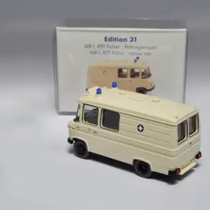 Vintage Ambulance Model WIKING 1:87 Scale 7 S994edea3a9004c86ad6f0e22f623fd51e