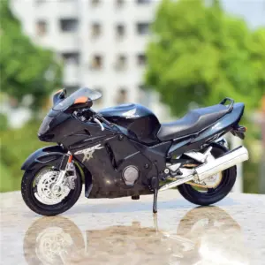 Honda CBR1100XX 1:18 Scale Diecast Model 11 S9a89c697539c4e0489f0c0b5a14c8962a