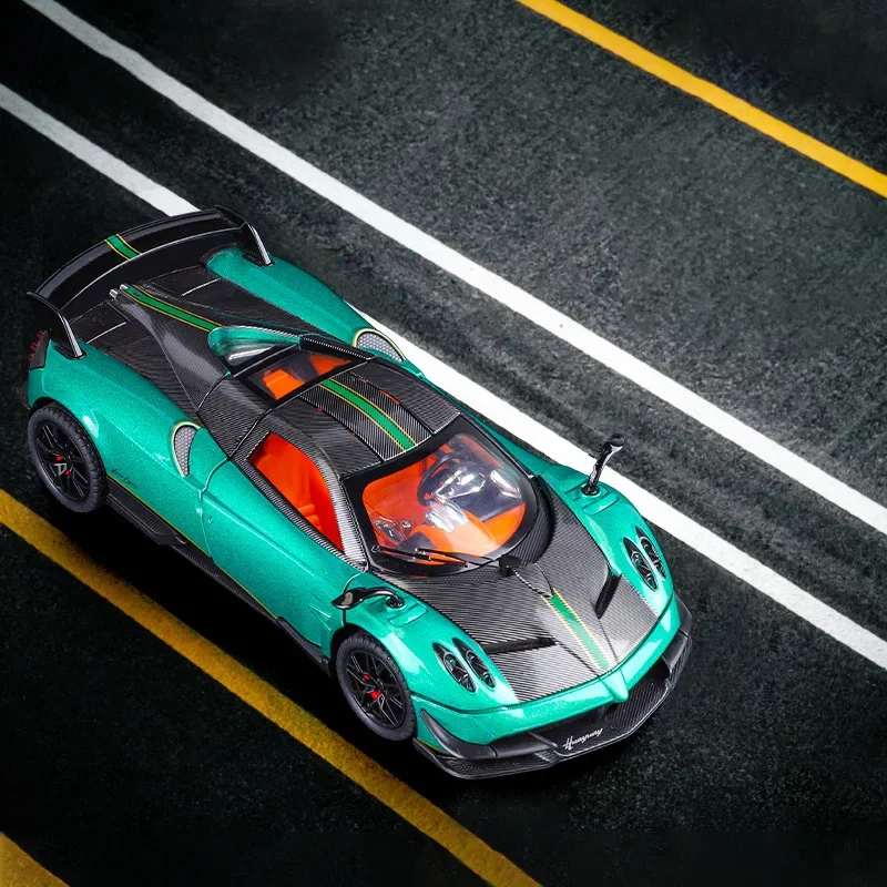 Pagani Huayra BC 1:24 Scale Die-Cast Model 3 Pagani Huayra BC 1:24 Scale Die-Cast Model - Image 3