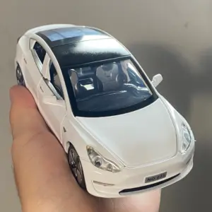 1:32 Scale Electric Car Model in Pink 20 S9e8ba6fc669f42299f2179e4725703eec