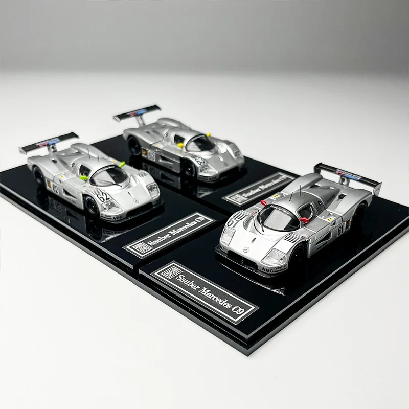 Mercedes-Benz Sauber C9 1:64 Die-Cast Model 2 Mercedes-Benz Sauber C9 1:64 Die-Cast Model - Image 2