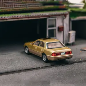 Lexus LS400 Diecast Model 1:64 Scale 11 Sa068b94f55bc403bbf2bfb71b2bdc3619