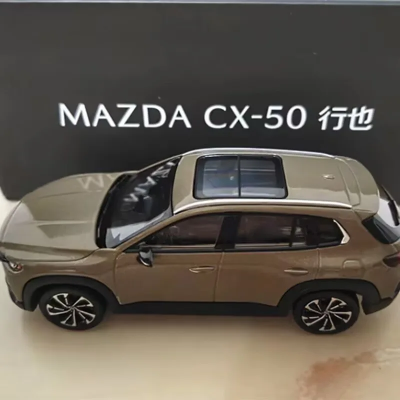 1:43 Mazda CX-50 Diecast Model Collection 5 1:43 Mazda CX-50 Diecast Model Collection - Image 5