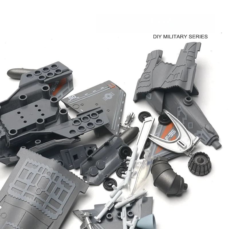 F-35 Lightning II Model Kit 1/72 Scale 6 F-35 Lightning II Model Kit 1/72 Scale - Image 6